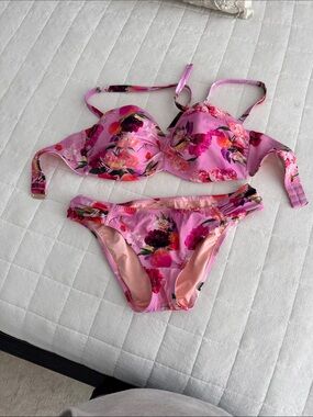 Victoria Secret Pink Floral Two-Piece Bikini Set 36D large detachable straps